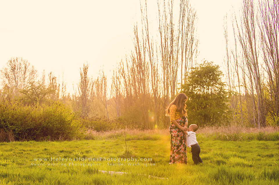 Magnuson Park - Family Photographer