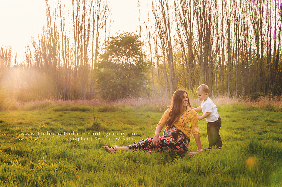 Magnuson Park - Family Photographer