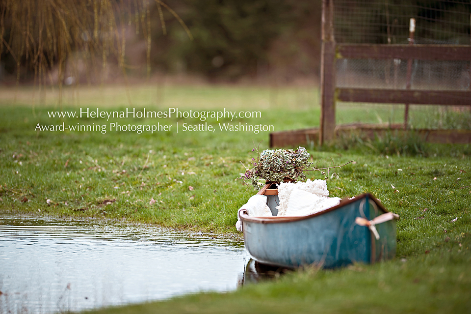 Mad River Canoe - Seattle Commercial Photographer