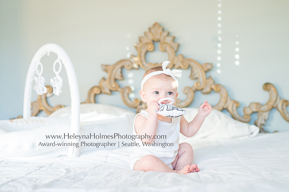 6 Month Milestone Photography - Seattle WA - Heleyna Holmes Photography