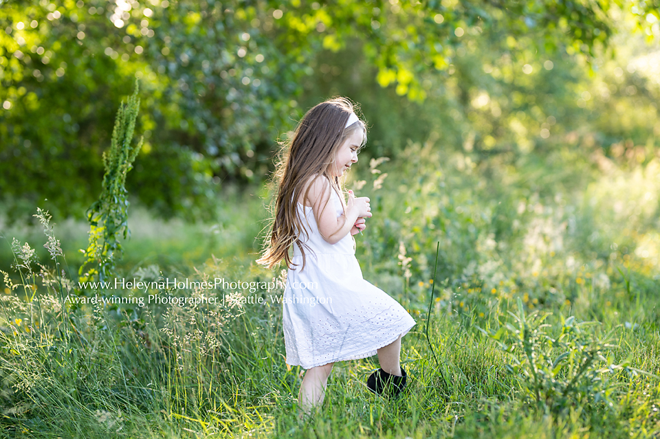 Seattle's Best Child Photographer_Heleyna Holmes Photography